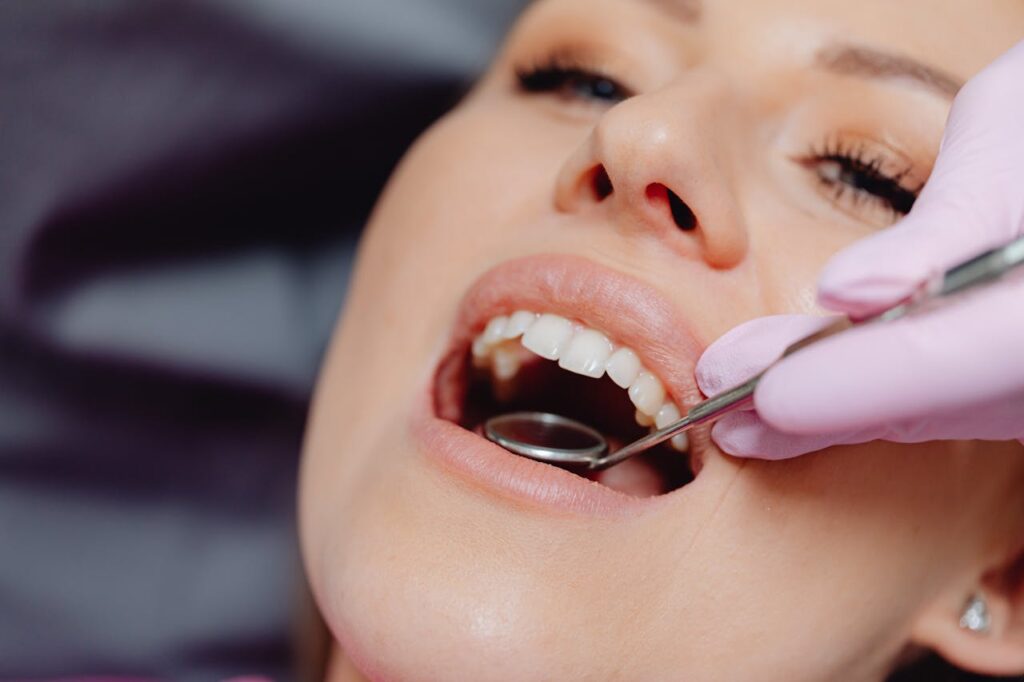 Smile Makeovers - A Dentist’s Guide to Transforming Your Smile